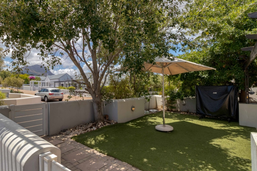 4 Bedroom Property for Sale in Schonenberg Western Cape